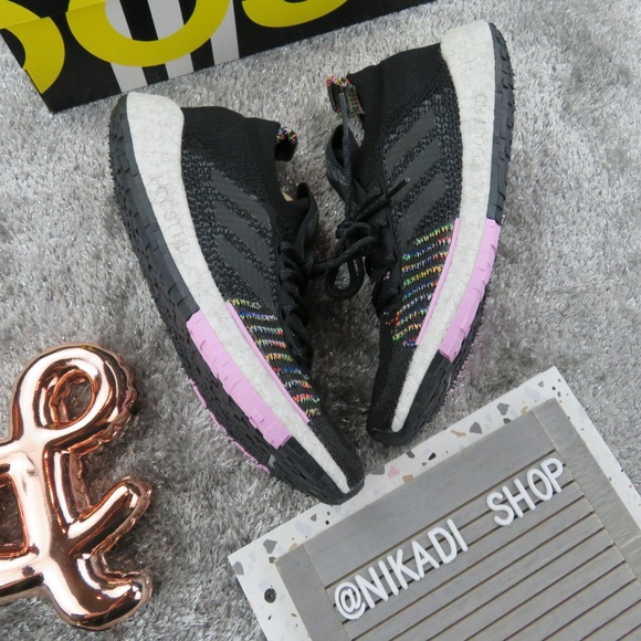 adidas Shoes - Adidas PulseBOOST Sneakers